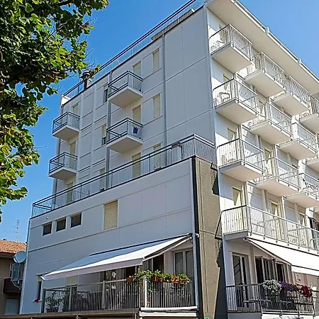 Rose Nuove Hotel 3*