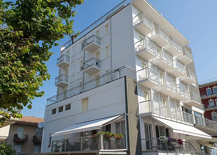Hotel Rose Nuove 3*